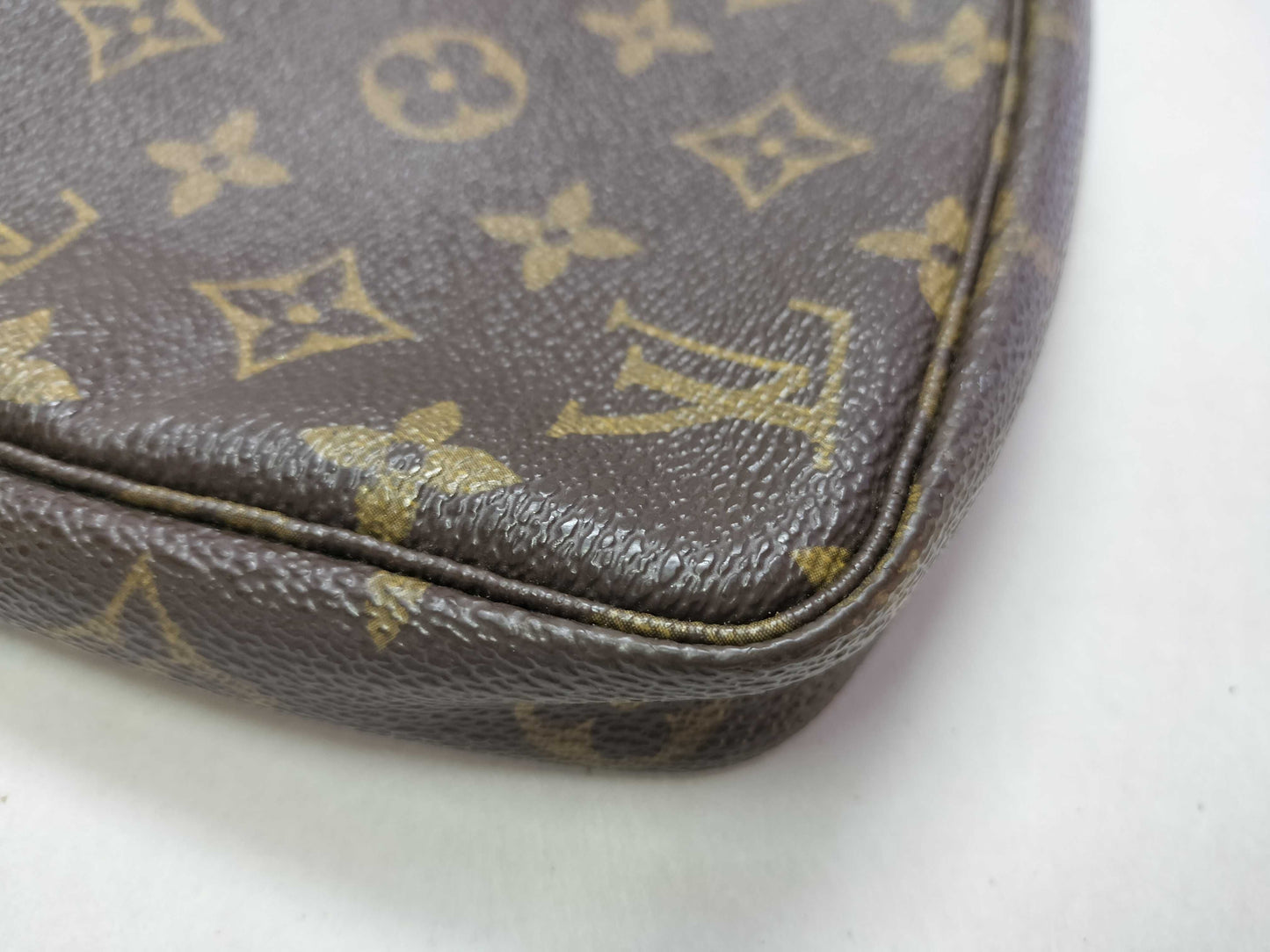 LOUIS VUITTON Monogram M51980 Pochette Accessoires CA0032 Pouch
