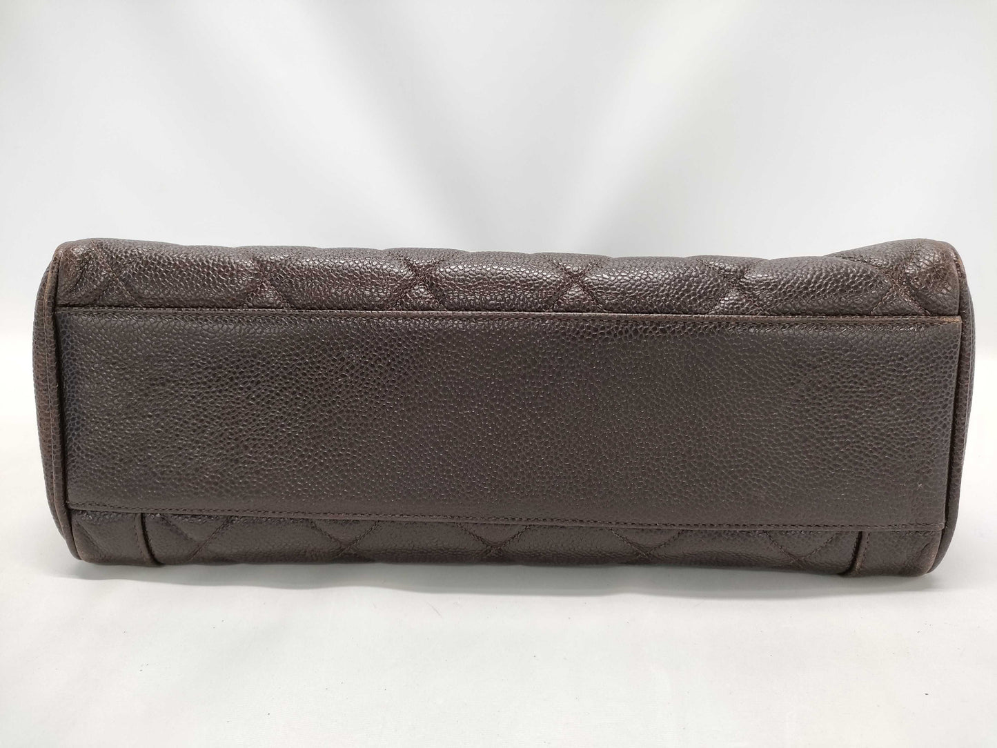 CHANEL Matelasse Caviar Leather Handbag in Brown with Coco Hardware A12397