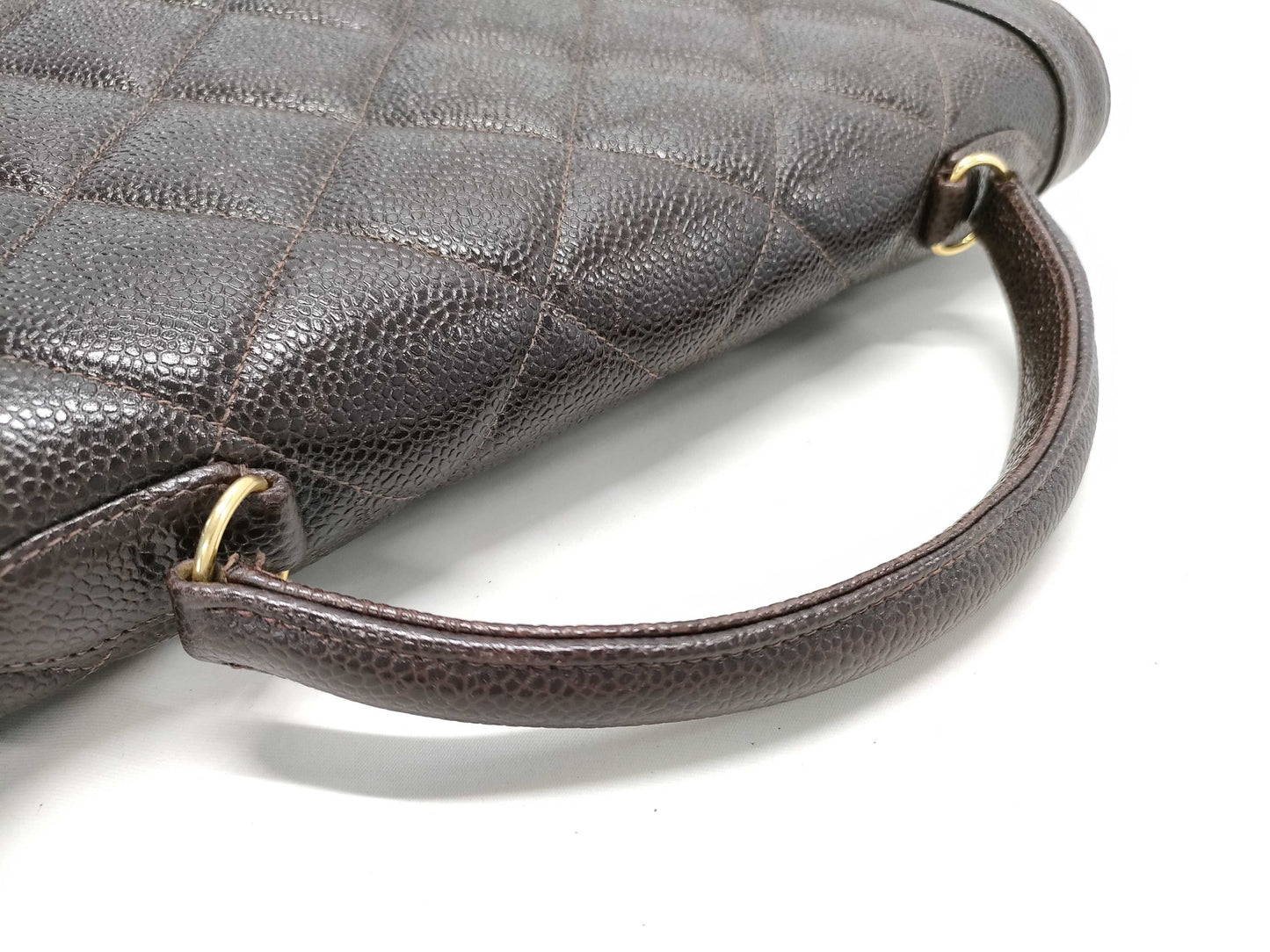 CHANEL Matelasse Caviar Leather Handbag in Brown with Coco Hardware A12397