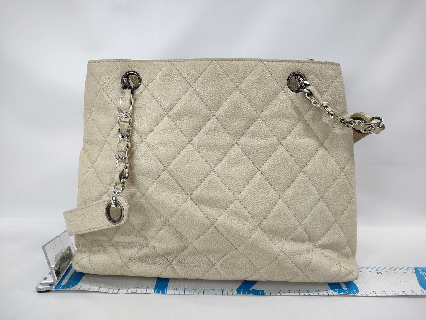 CHANEL Matelasse Chain Tote Bag