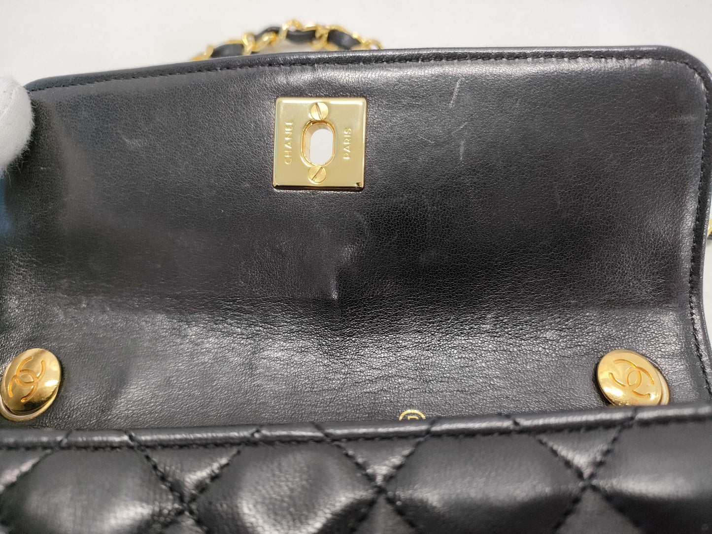 CHANEL Matelasse Chain Shoulder Bag