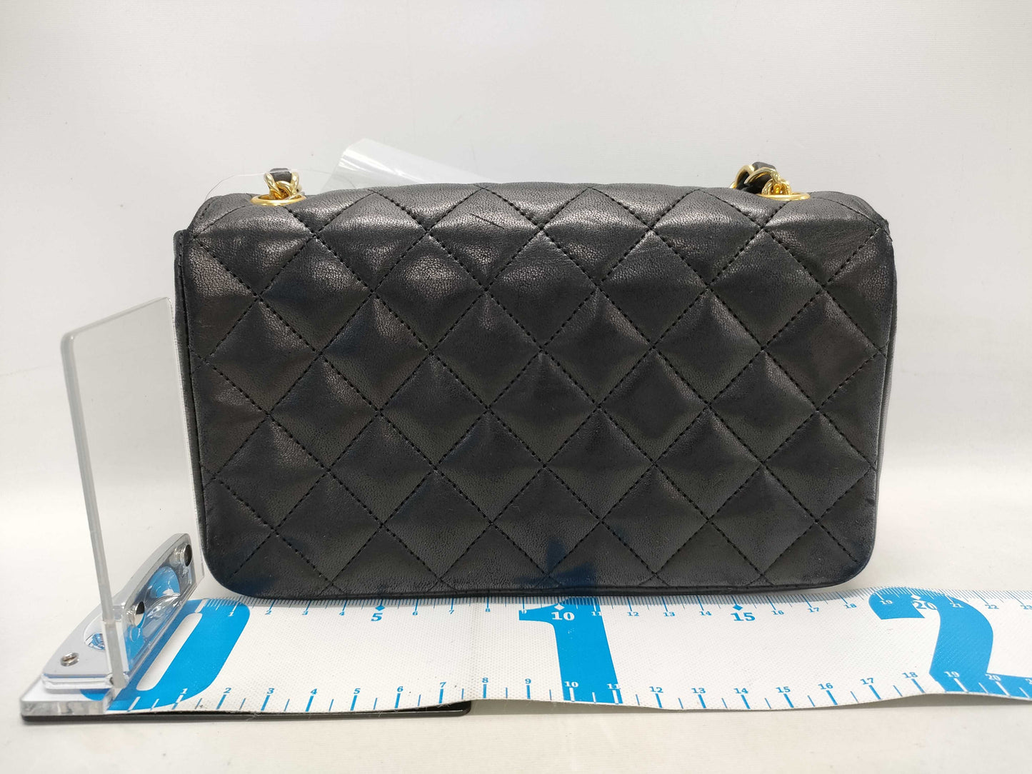 CHANEL Matelasse Chain Shoulder Bag