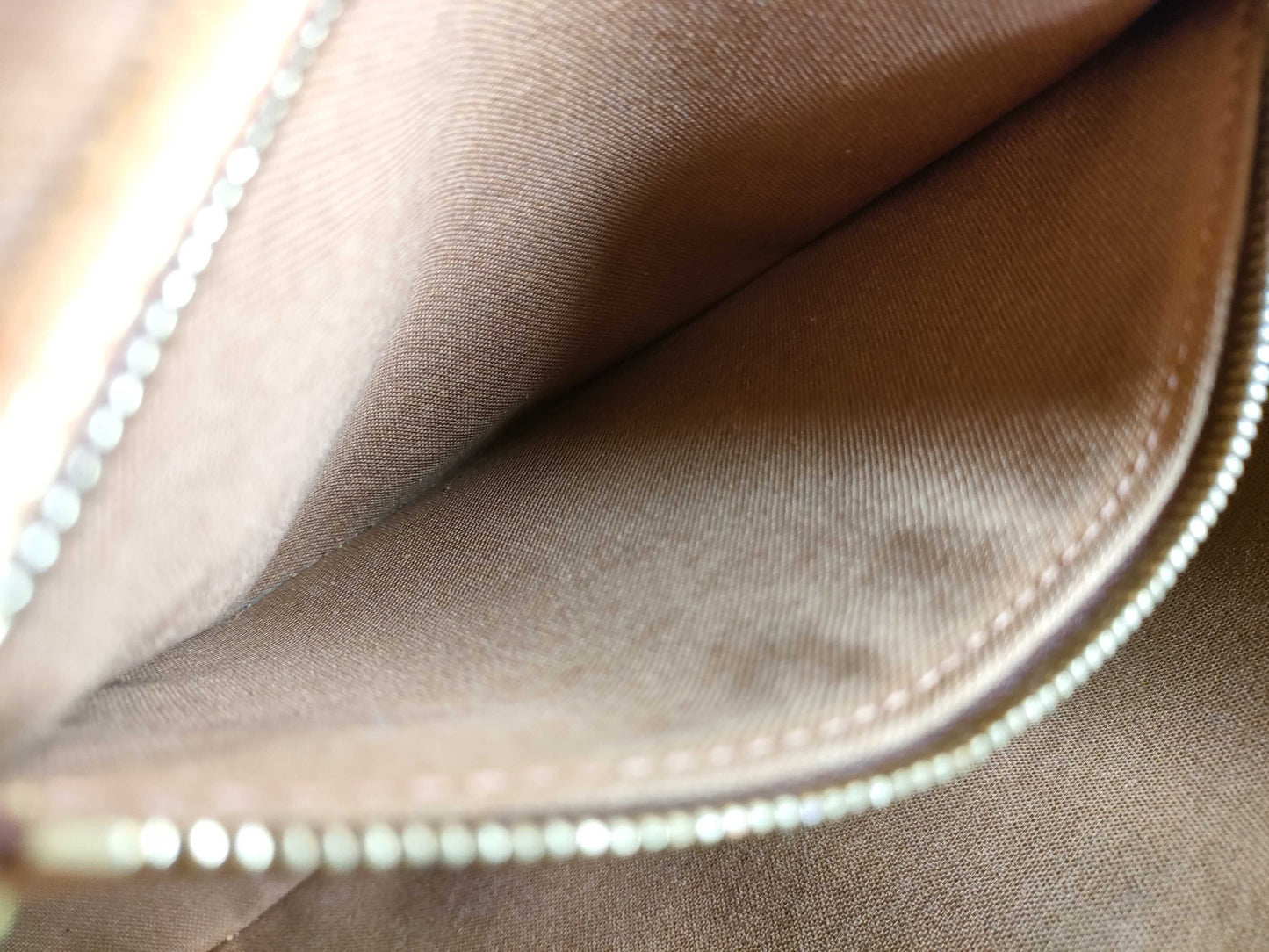 LOUIS VUITTON M51170 Monogram Louis Vuitton Vavin GM Shoulder Bag