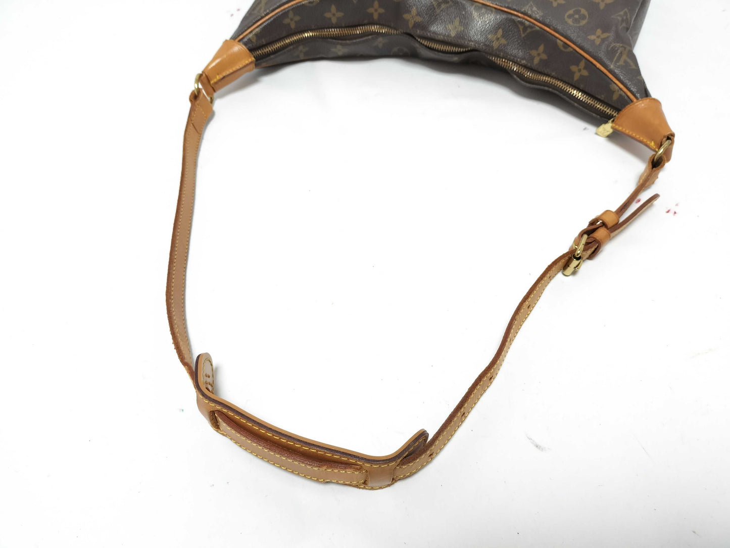 LOUIS VUITTON M51260 Monogram Louis Vuitton Boulogne 35 Shoulder Bag