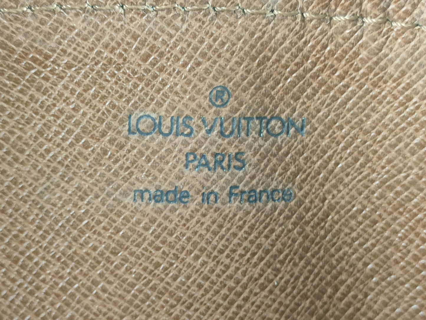 LOUIS VUITTON M51365 Monogram Louis Vuitton Papillon 30 Handbag