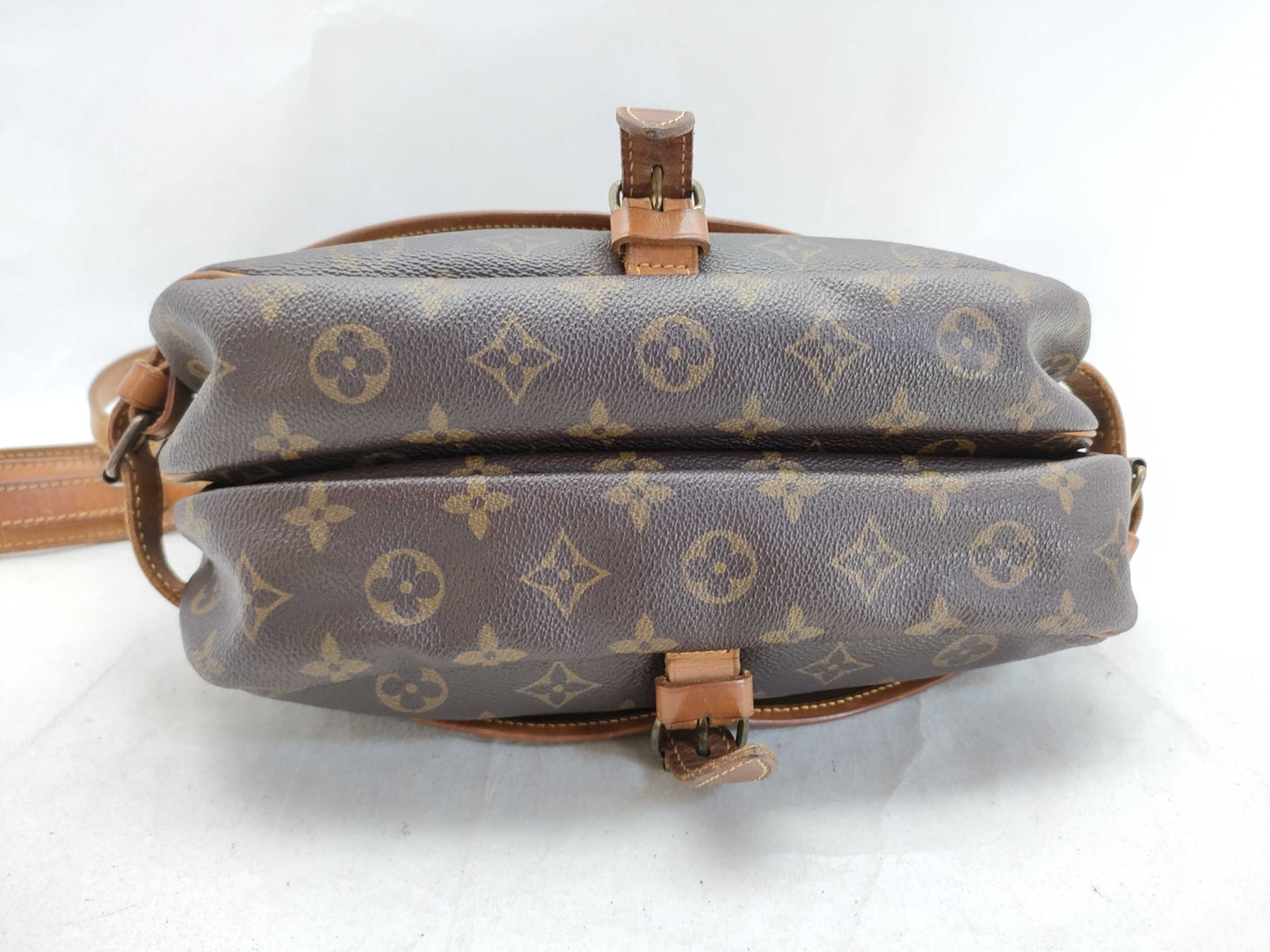 LOUIS VUITTON Monogram Saumur 30 Shoulder Bag