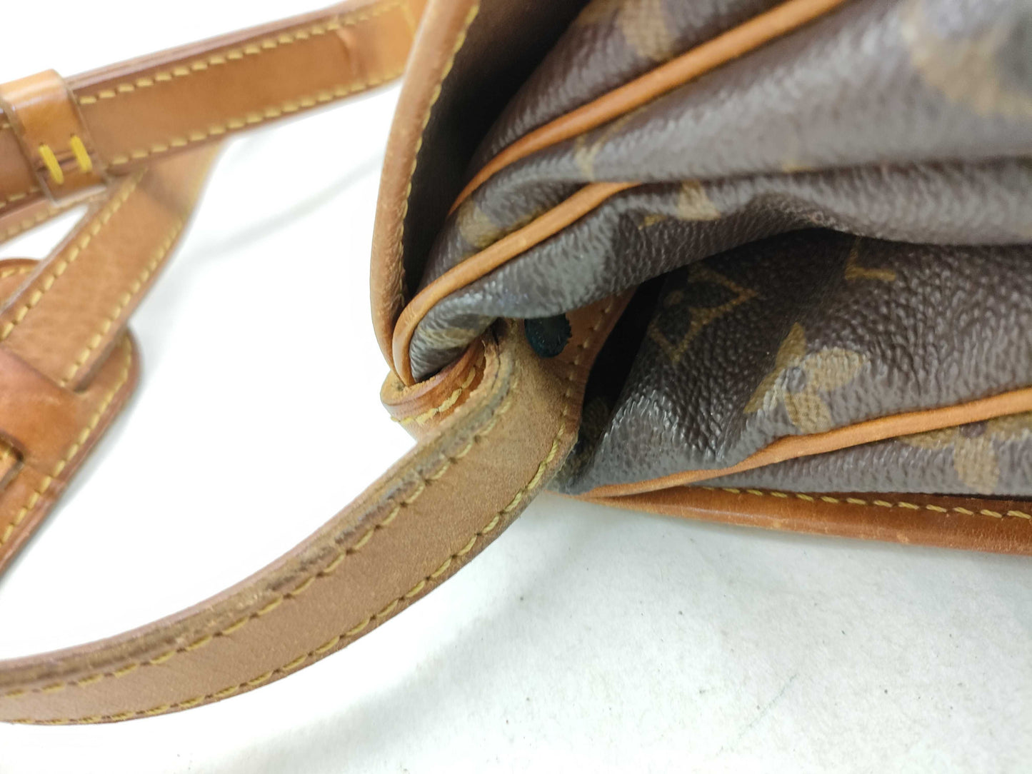 LOUIS VUITTON Monogram Saumur 30 Shoulder Bag