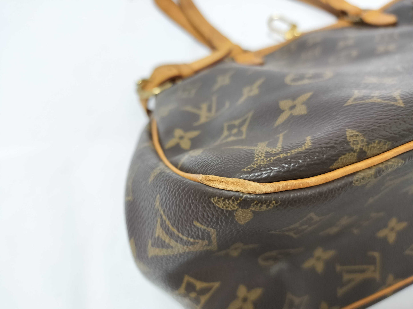 LOUIS VUITTON M95399 Monogram Louis Vuitton Patignolle Shoulder Bag