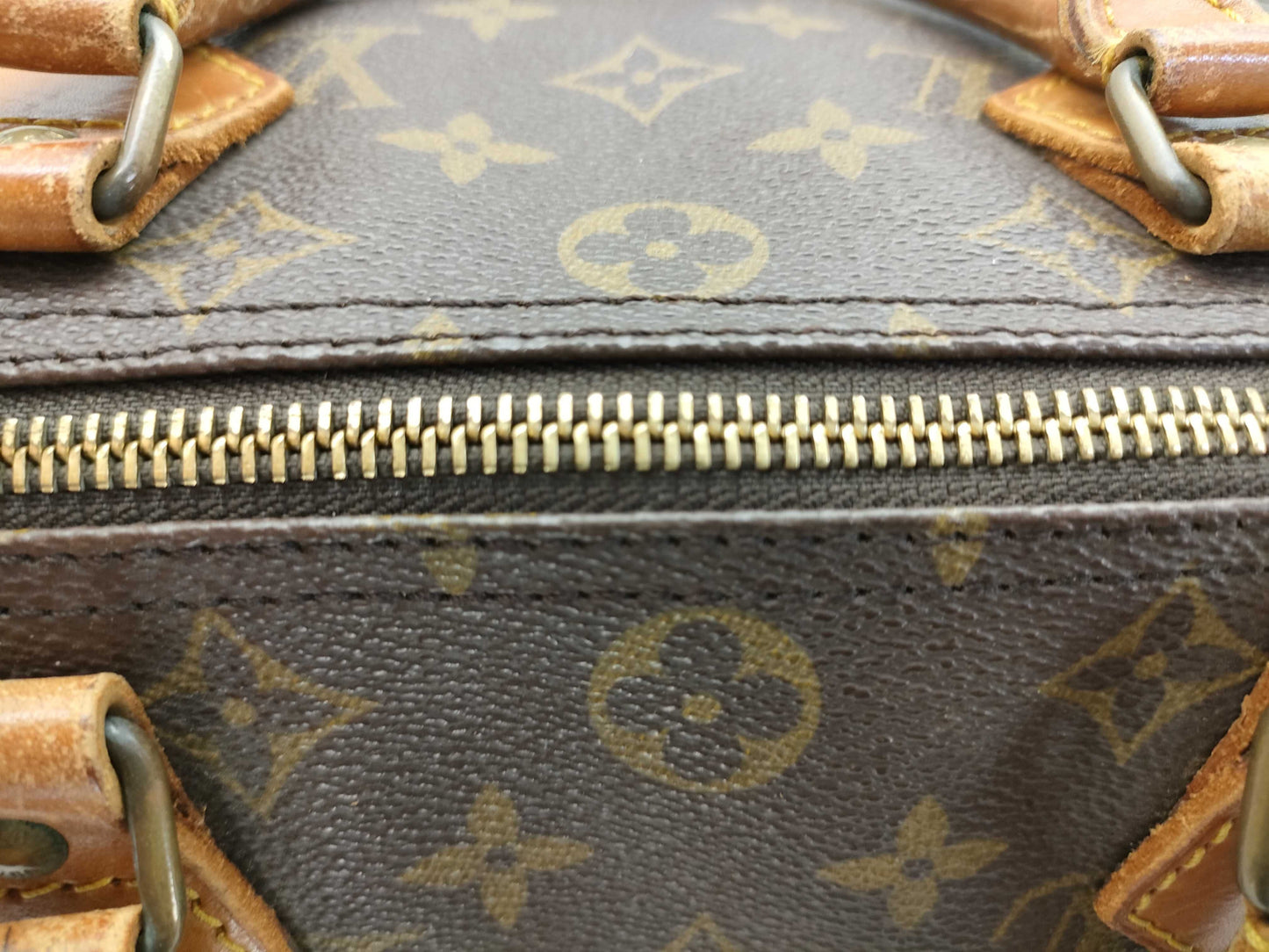 LOUIS VUITTON Monogram Louis Vuitton Speedy 30 Boston Bag