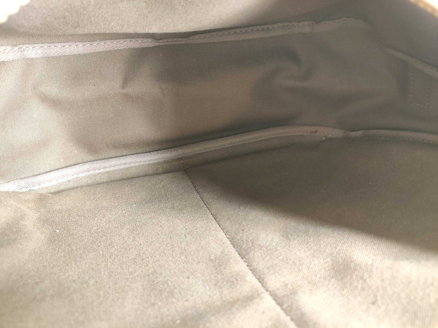 LOUIS VUITTON M42254 Monogram Louis Vuitton Saumur 35 Shoulder Bag
