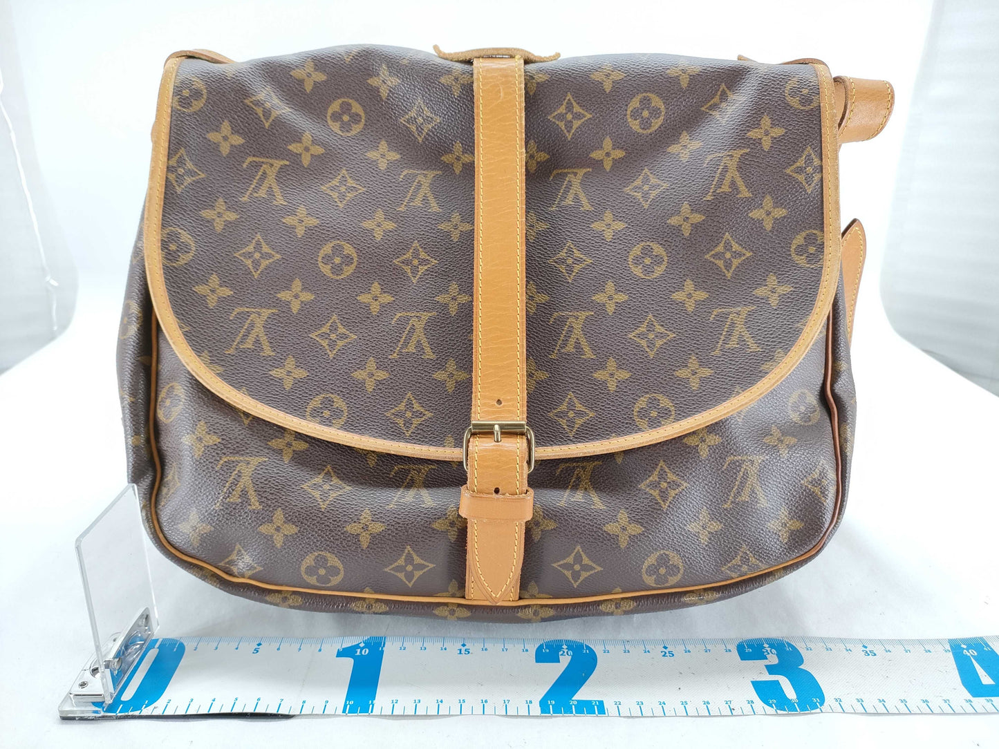 LOUIS VUITTON M42254 Monogram Louis Vuitton Saumur 35 Shoulder Bag
