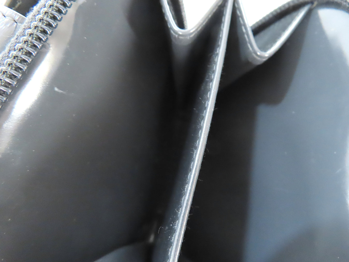 PRADA PRADA Patent Leather Bifold Wallet Wallet