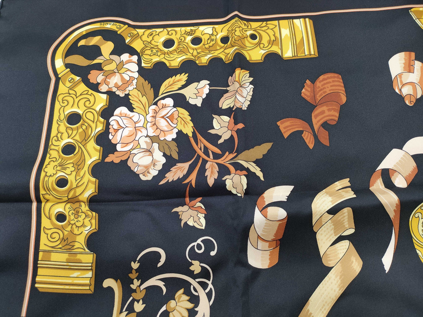 HERMES Carre 90 Sawdust Other Accessories