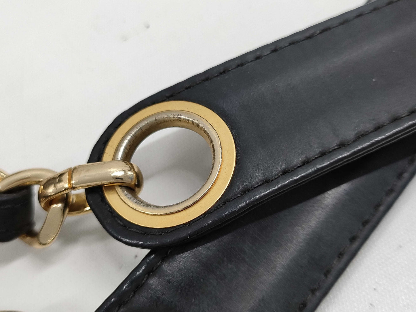 CHANEL Chanel enamel chain shoulder bag