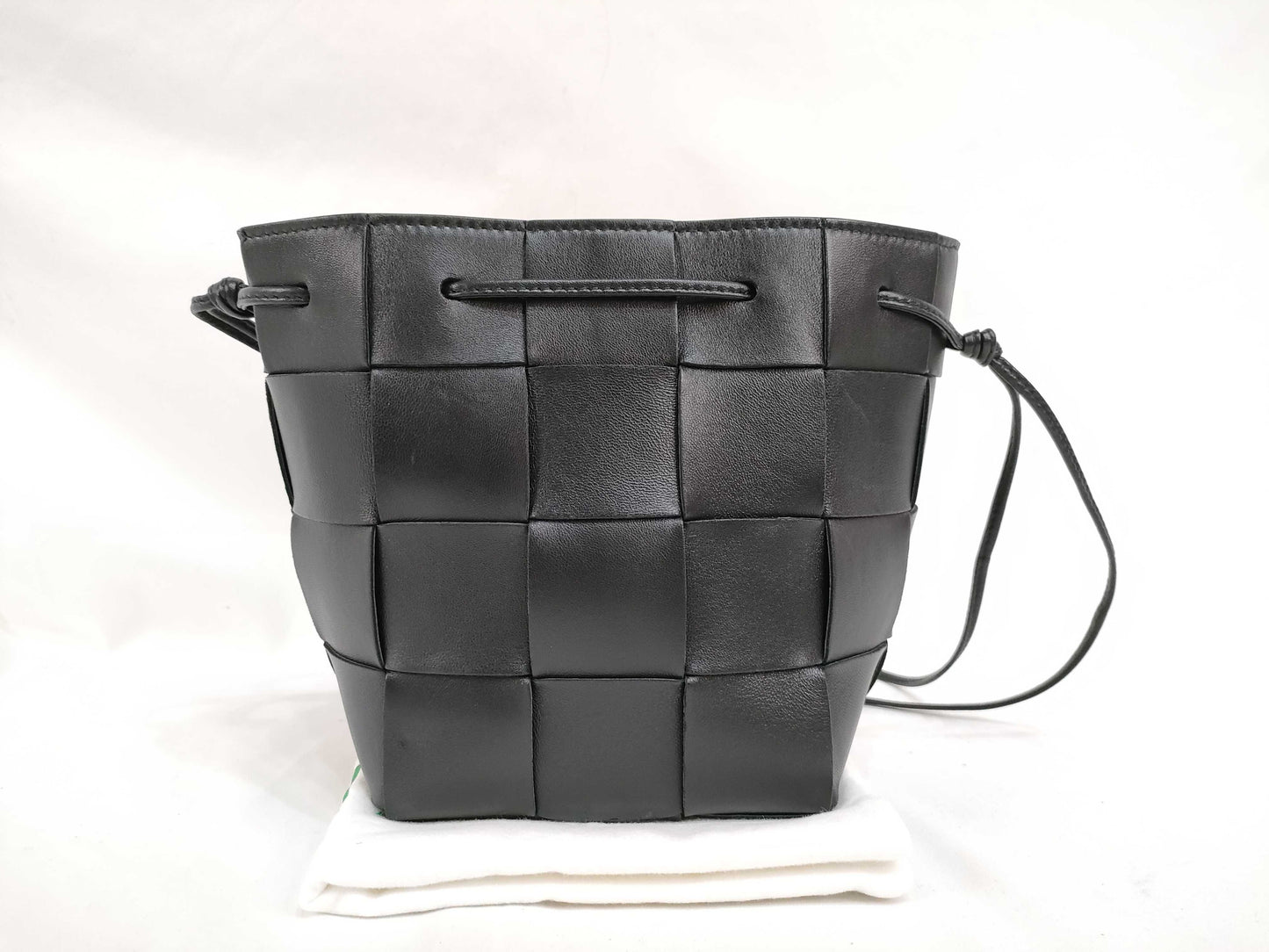 BOTTEGA VENETA Intrecciato Bottega Veneta Maxi Intrecciato Cassette Mini Crossbody Bag Shoulder Bag Black
