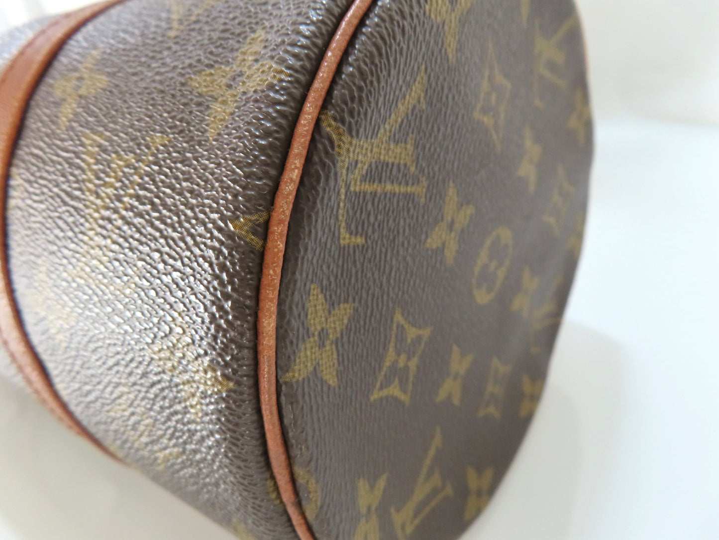 LOUIS VUITTON Monogram Papillon Handbag with Pouch M51365