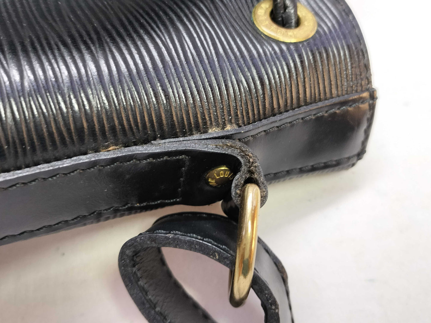 LOUIS VUITTON Epi Petit Noe Noir M59012 Shoulder Bag
