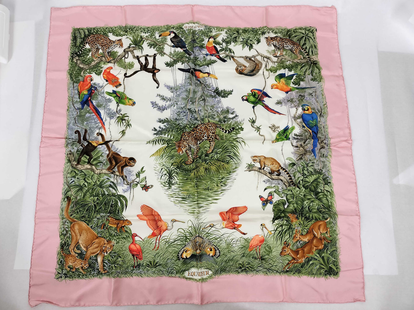 HERMES Carre 90 Large Scarf with Tag