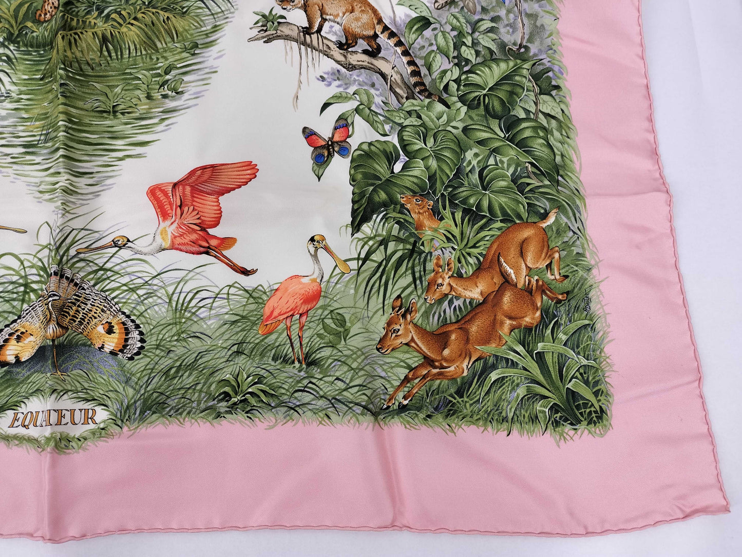 HERMES Carre 90 Large Scarf with Tag