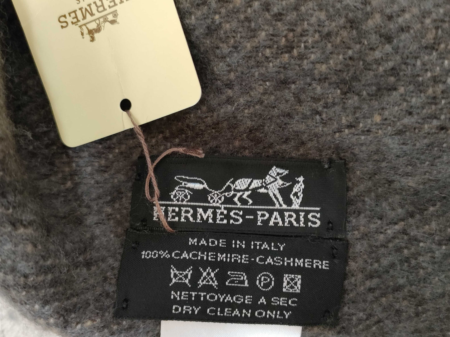 HERMES Cashmere Large Shawl/Stole with Horse Pattern, 150x200cm, with Japon Tag, Other Apparel