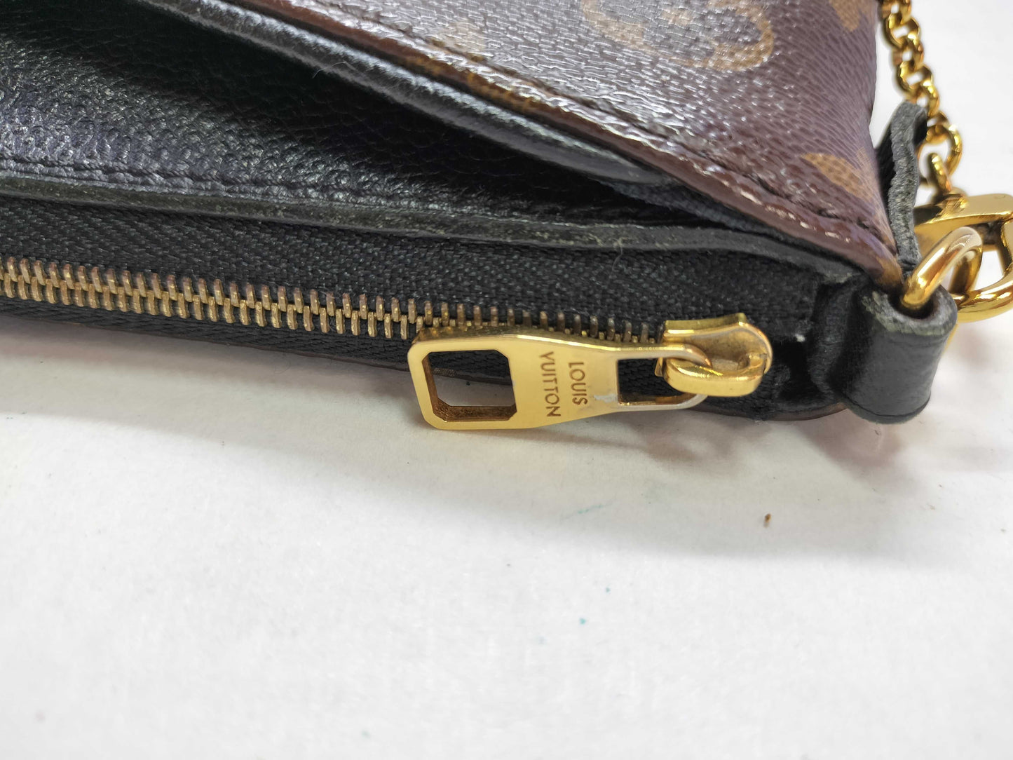 LOUIS VUITTON Monogram Pallas Clutch M41639 Shoulder Bag Pouch