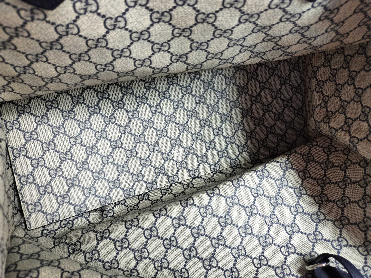 GUCCI GG Supreme Print Medium Tote Bag 772176 Canvas Tote Bag