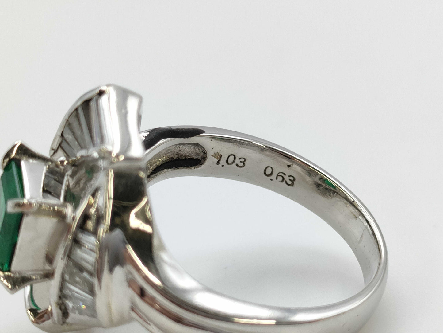 E1.03ct D0.63ct PT900 12.0g Ring
