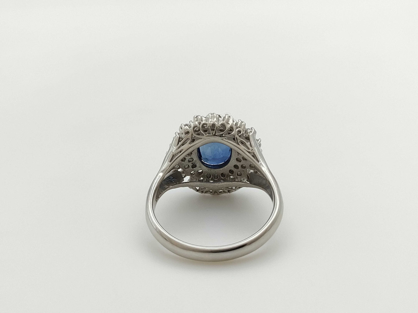 S2.00ct D0.30ct PT900 6.2g Ring