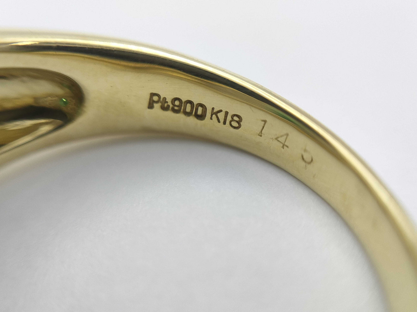 E1.45ct D0.72ct K18/PT900 10g Ring