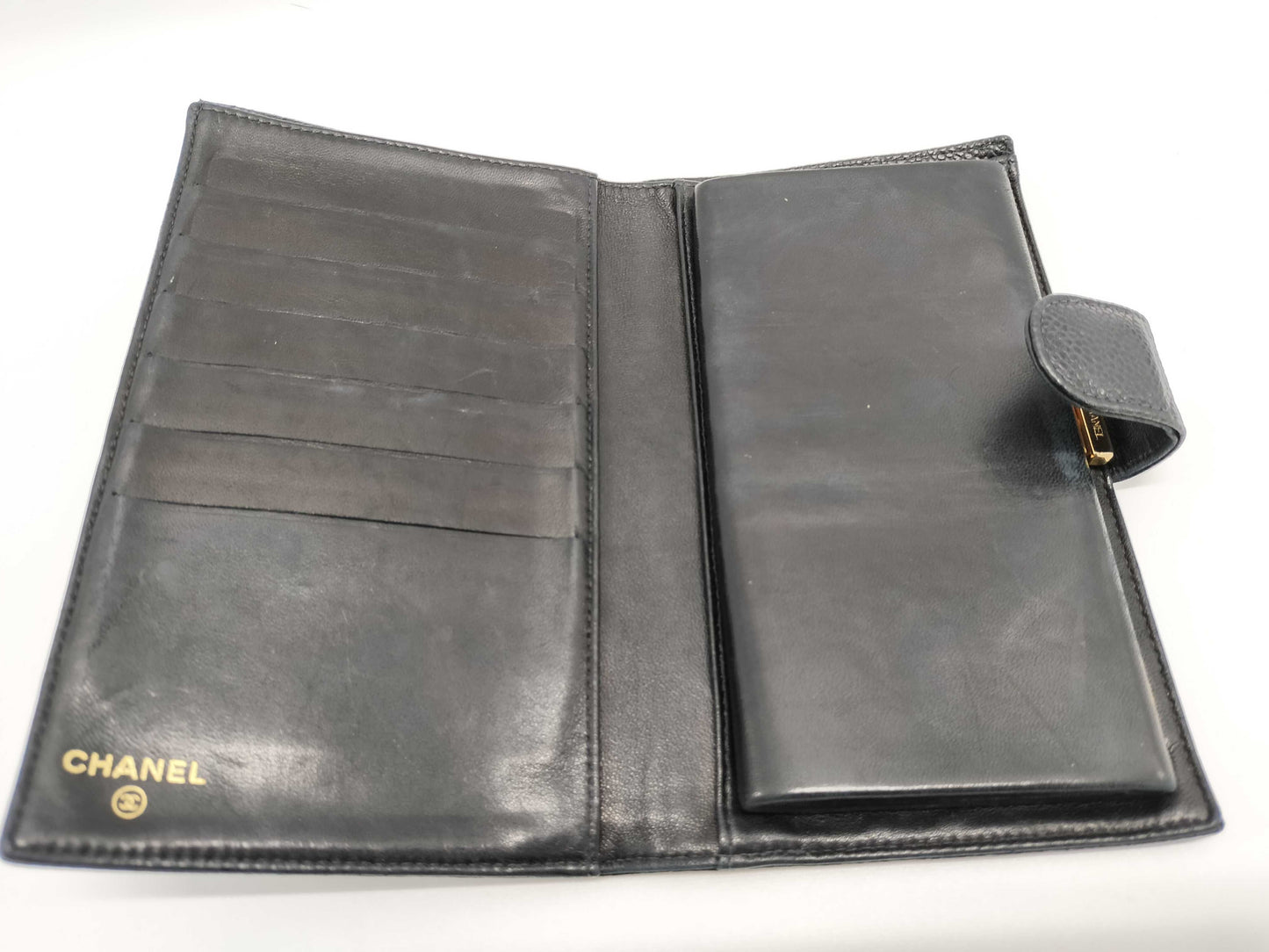 CHANEL Caviar Leather Bifold Wallet