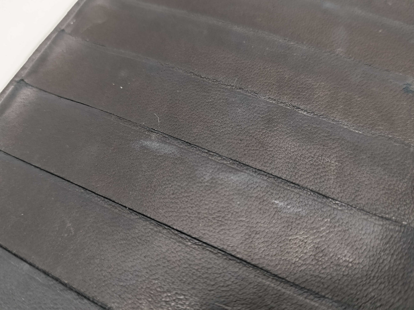 CHANEL Caviar Leather Bifold Wallet