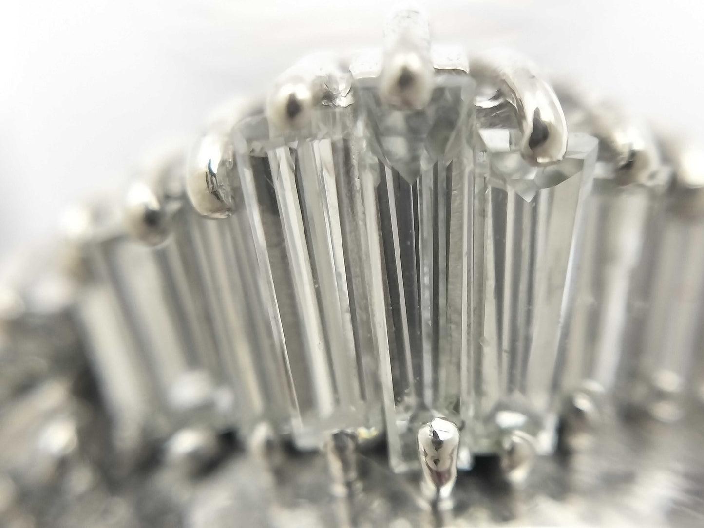 Andesine 7.436c D1.17ct PT900 15.3g Ring