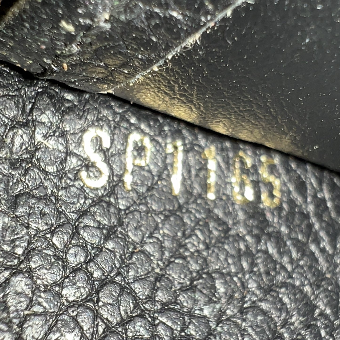 LOUIS VUITTON Louis Vuitton Monogram Empreinte Zippy Wallet