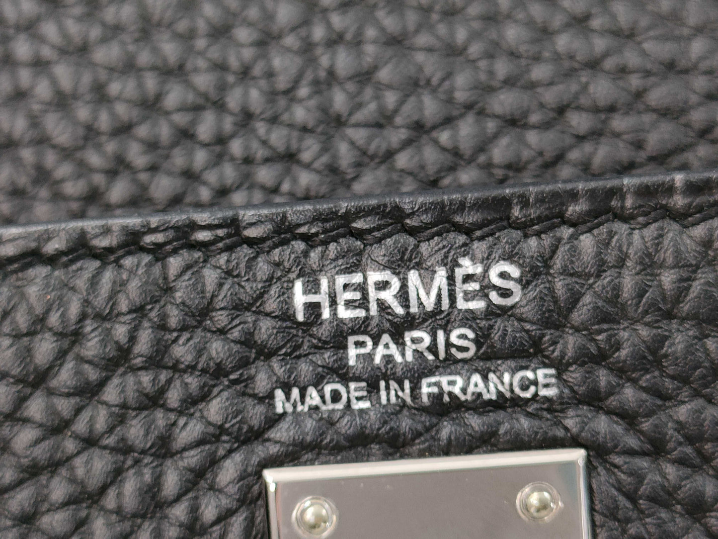HERMES Kelly 25 Togo Black SS Shoulder Bag with R Stamp