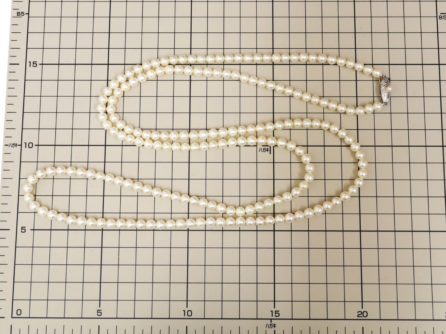 TASAKI Akoya Pearl Necklace, Diameter 7.6mm-8.0mm, Sterling Silver, 36.1g