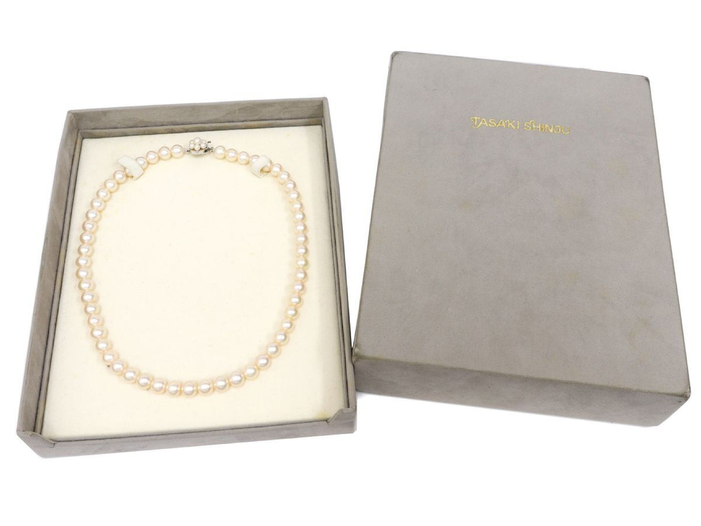 TASAKI Akoya Pearl Necklace, Diameter 7.6mm-8.0mm, Sterling Silver, 36.1g