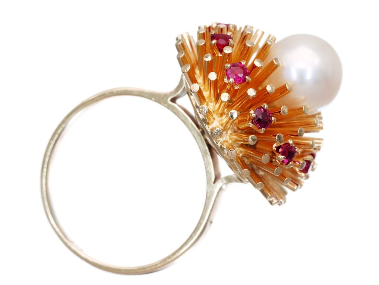 Akoya pearl ring, approximately 7.9mm diameter, ruby, 14K gold, 9.5g