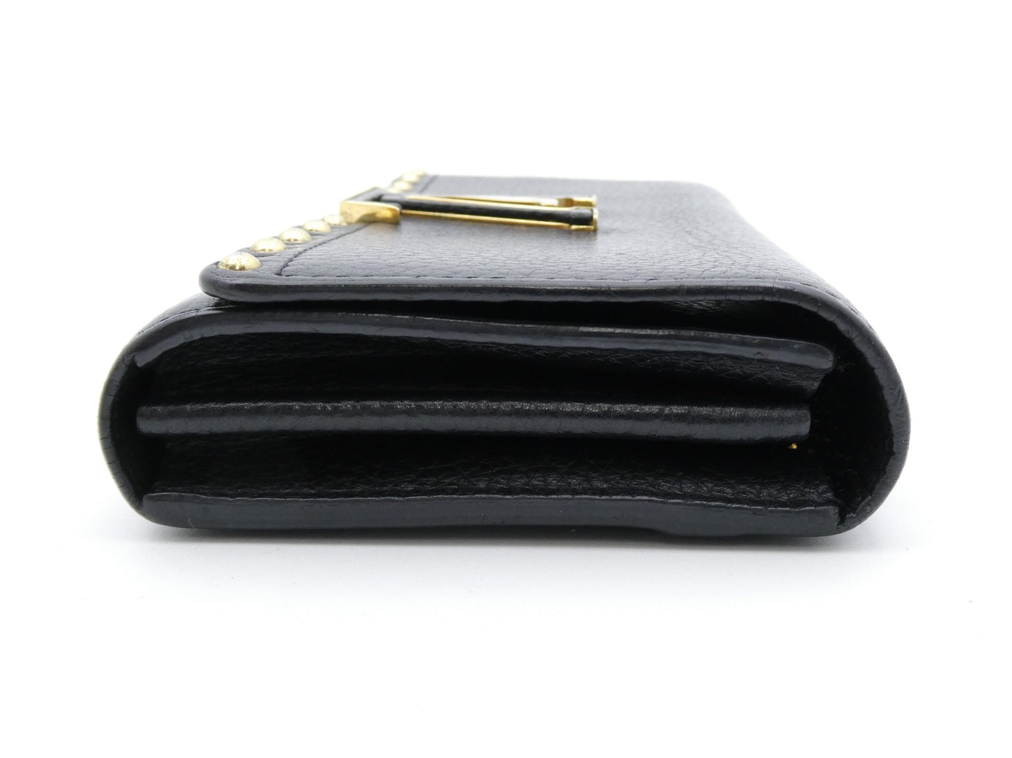 LOUIS VUITTON Portefeuille Capucines Studded Wallet