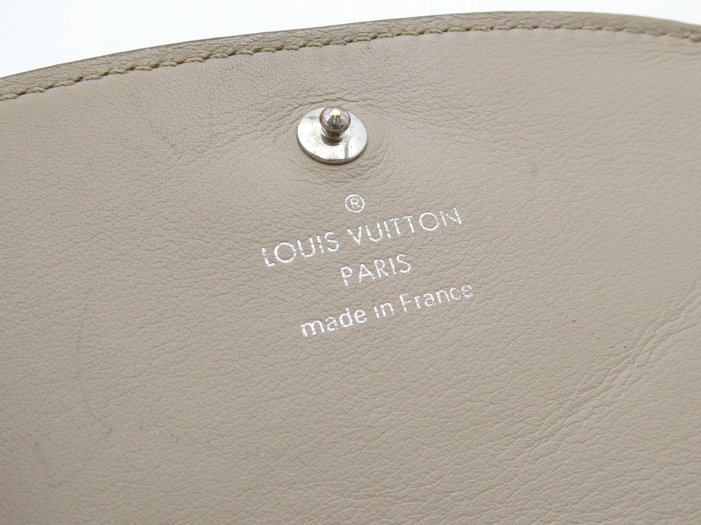 LOUIS VUITTON Mahina Portefeuille Iris Compact Wallet