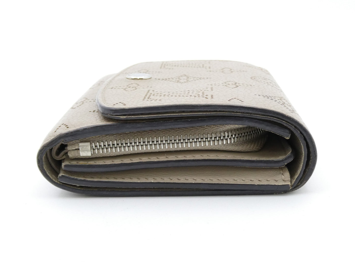 LOUIS VUITTON Mahina Portefeuille Iris Compact Wallet