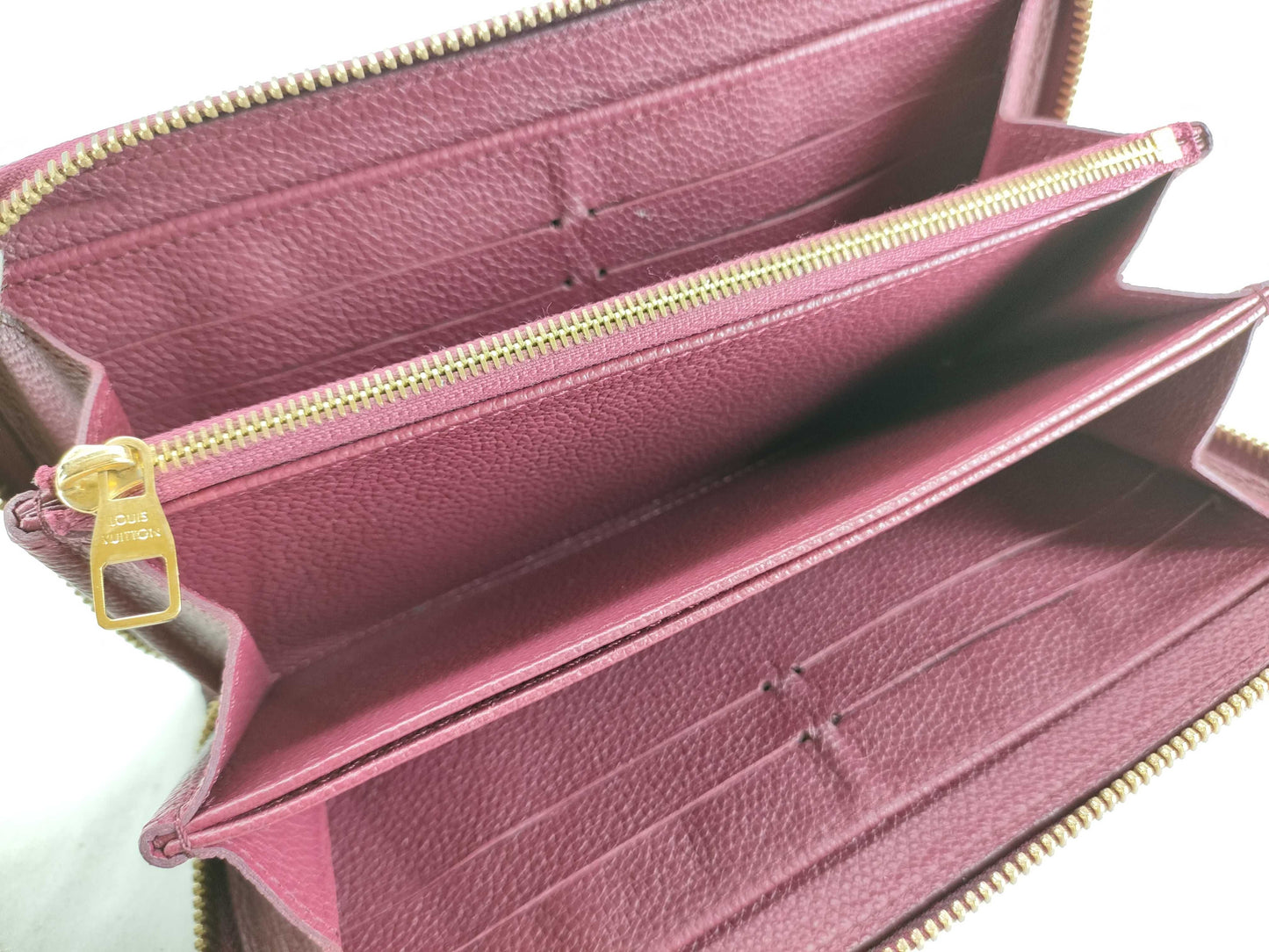 LOUIS VUITTON M60549 Monogram Empreinte Louis Vuitton M60549 Monogram Zippy Wallet