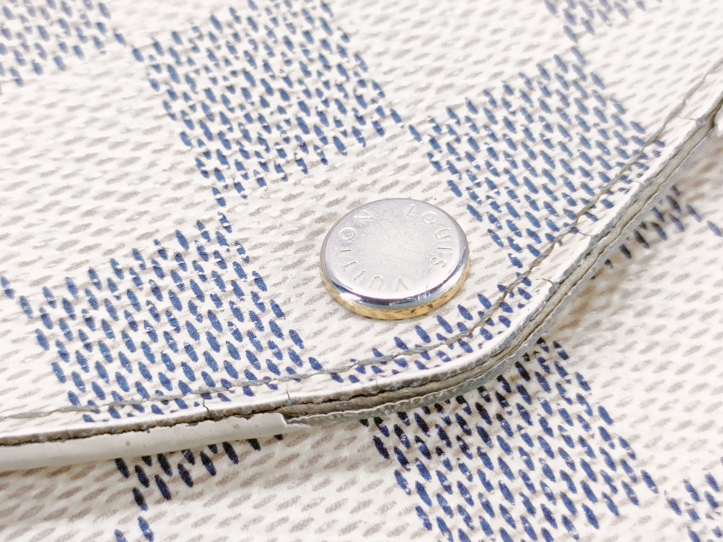 LOUIS VUITTON N61735 Damier Azur Louis Vuitton Damier Azur Portefeuille Sarah Wallet