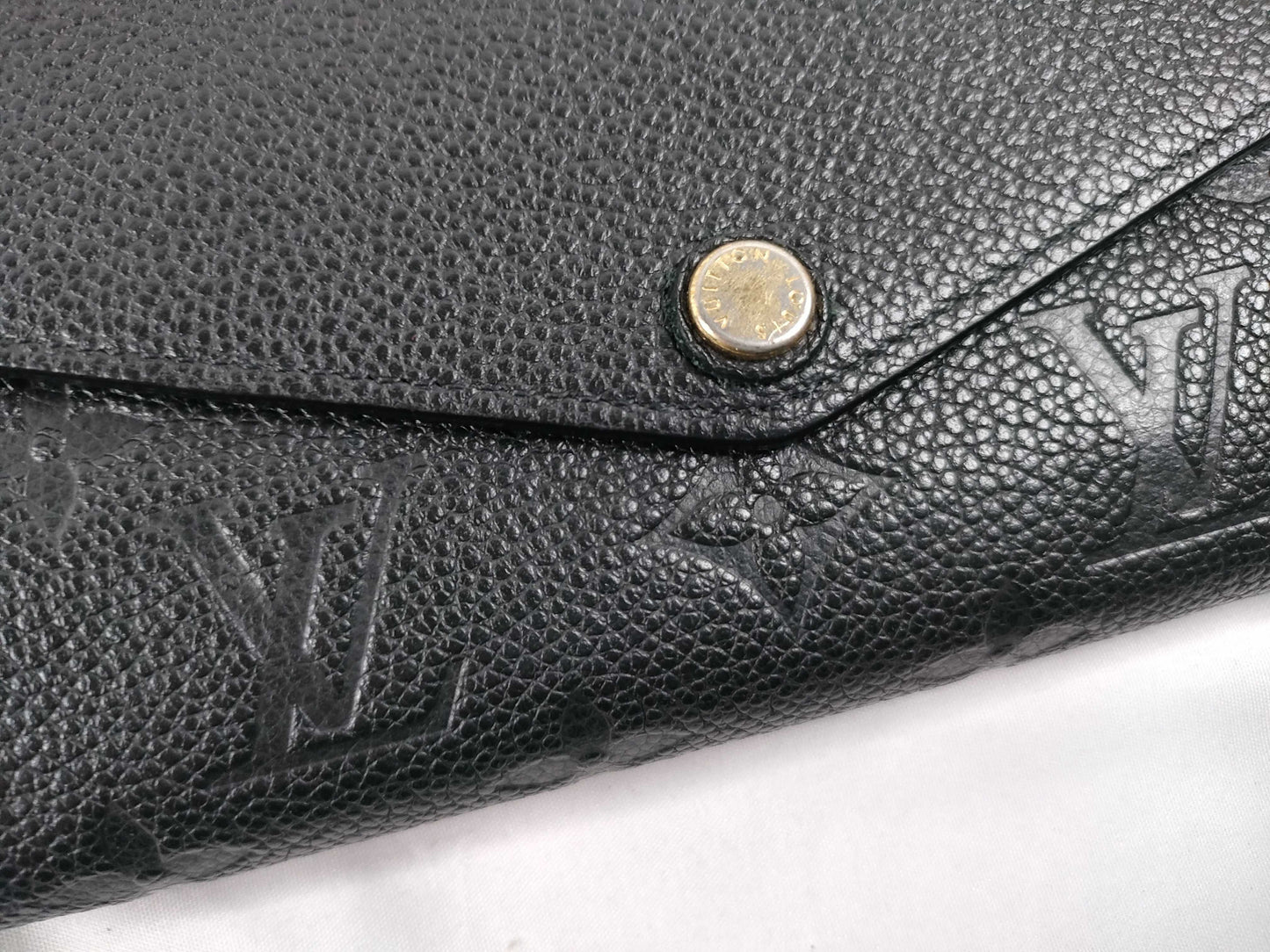 LOUIS VUITTON M61182 Monogram Empreinte Louis Vuitton M61182 Empreinte Sarah Wallet