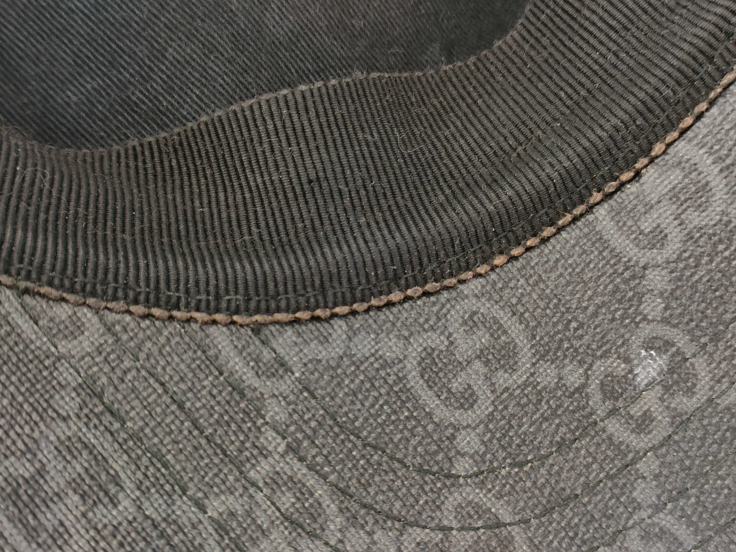 GUCCI Gucci Snake Cap Other Accessories