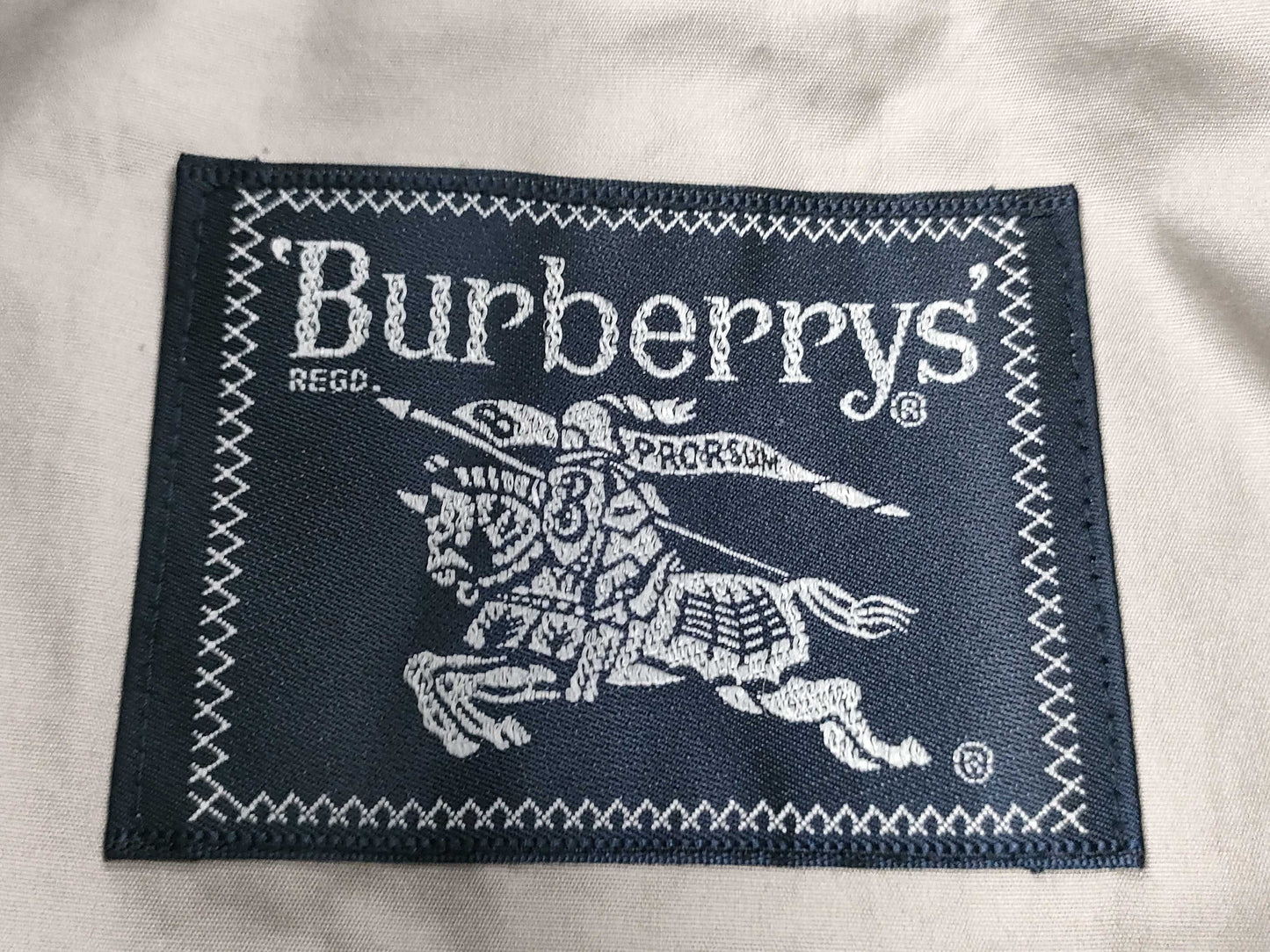Burberry Trench Coat Size 170 C-TK83 Coat
