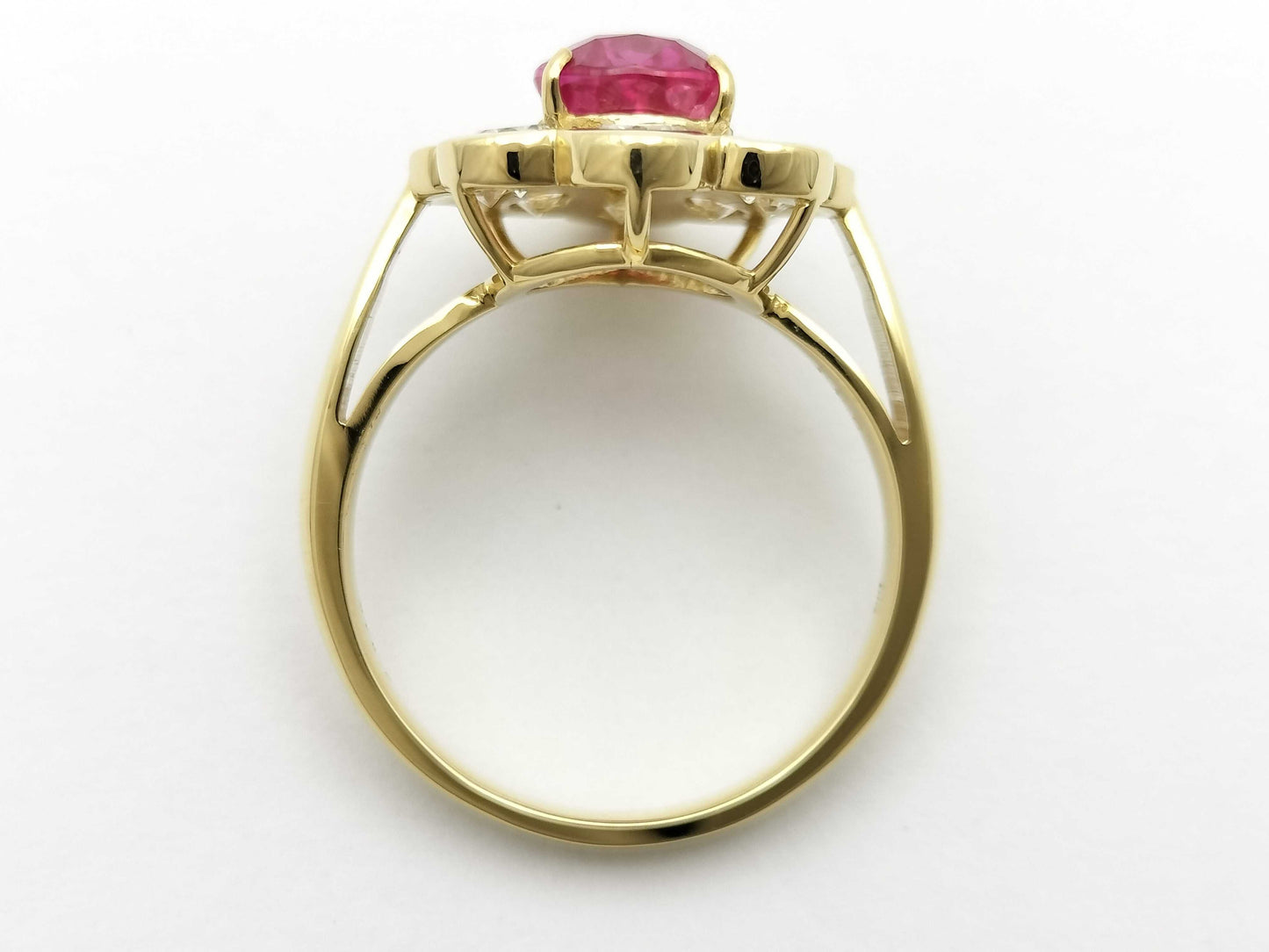 R2.040ct D2.00ct K18 6.4g Ring