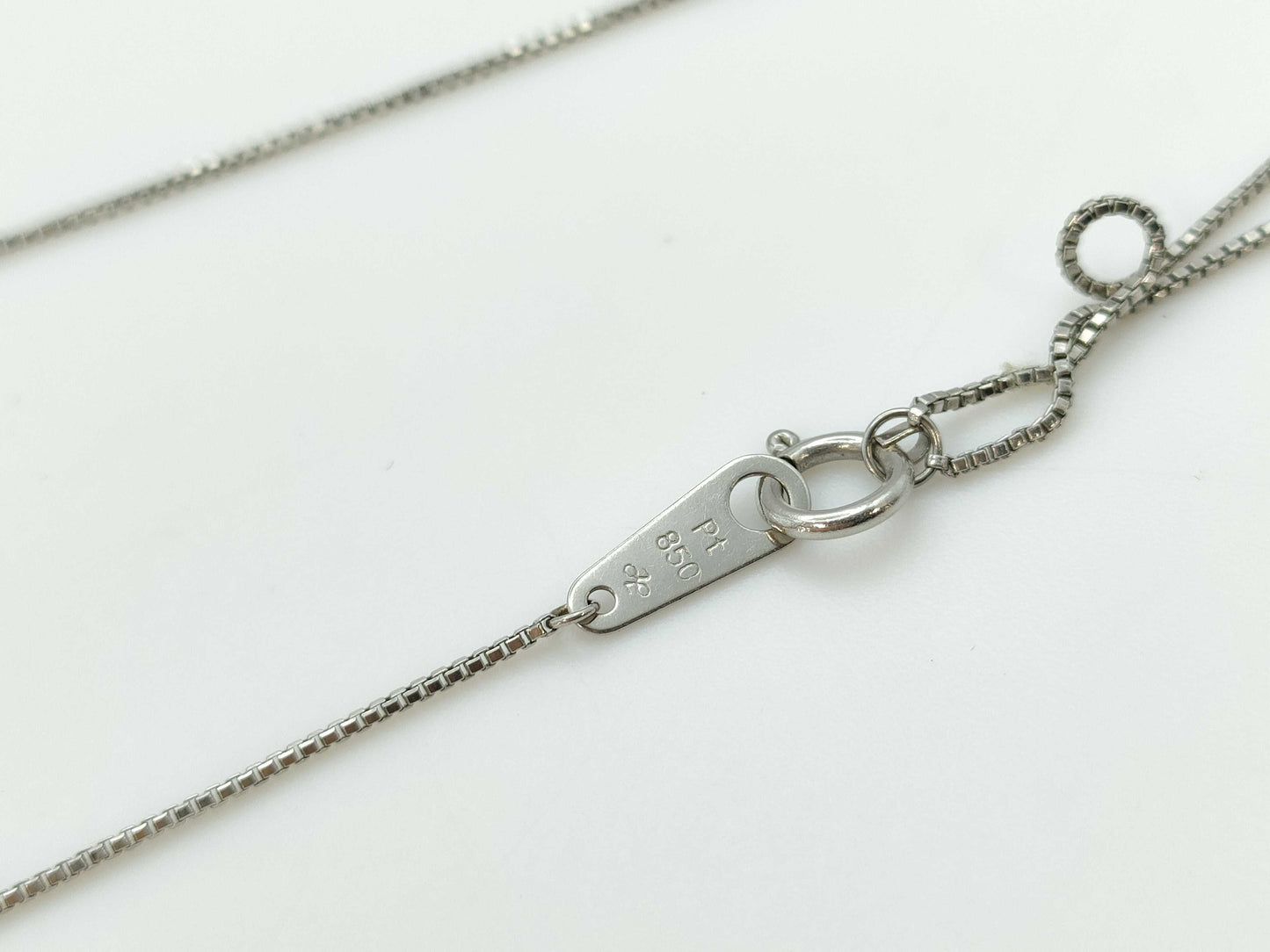 D0.983/0.16ct PT900/850 4.1g Necklace