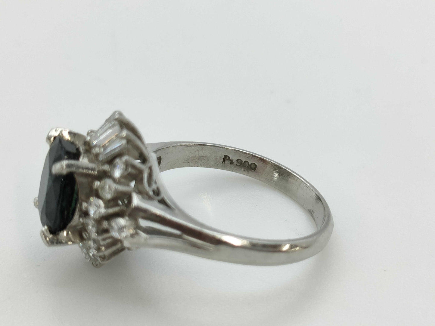 S2.46ct D0.61ct PT900 6.9g Ring