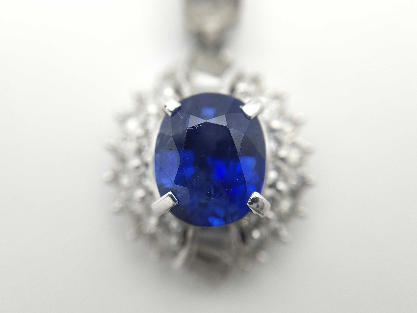 S2.31ct D0.72ct PT900 6.3g Pendant Top