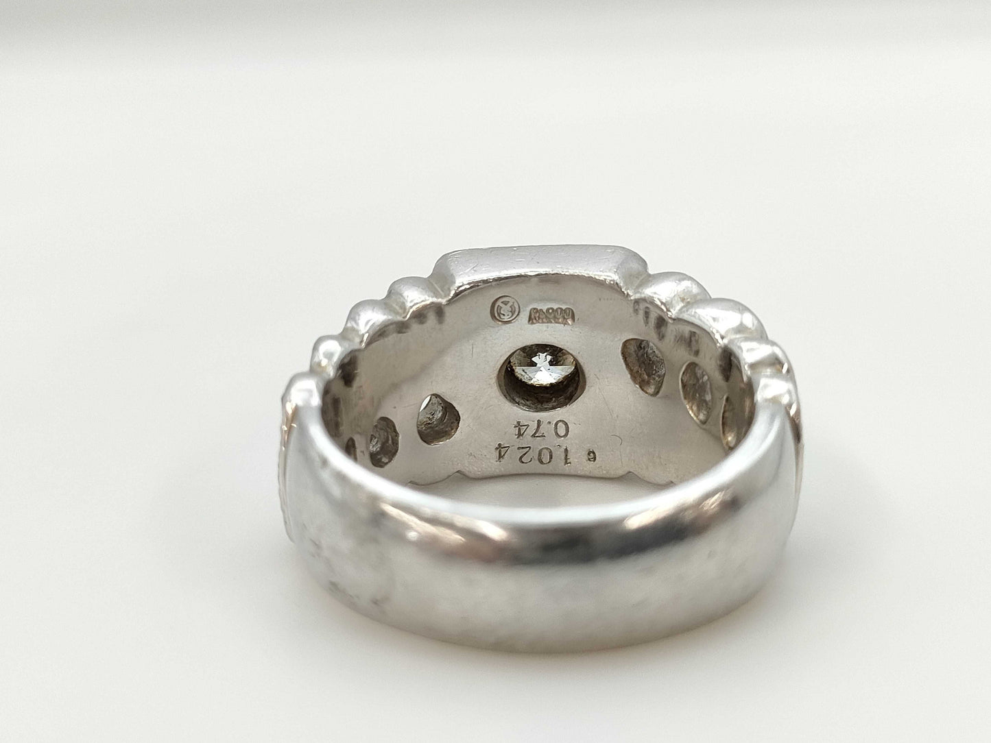D1.024/0.74ct PT900 37.9g Ring
